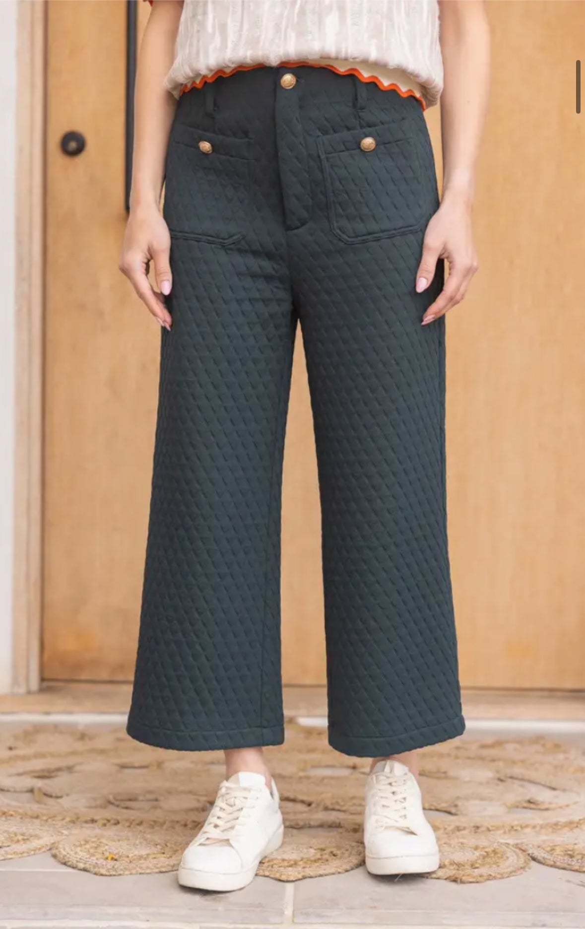 Diamond textured gold Button straight leg pants